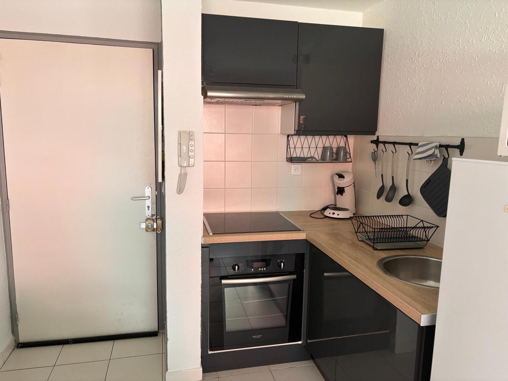 Classe 3 Etoiles Charmant Appartement Cosy Sur Sete Proche De Toutes Commodites, Parking Prive エクステリア 写真